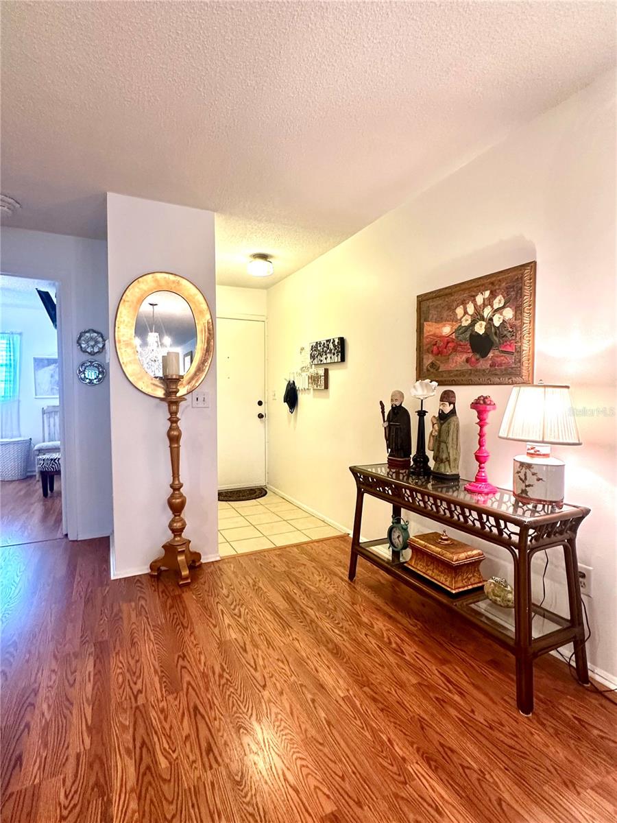 Image 10 of 25 For 5970 80th Street N 308
