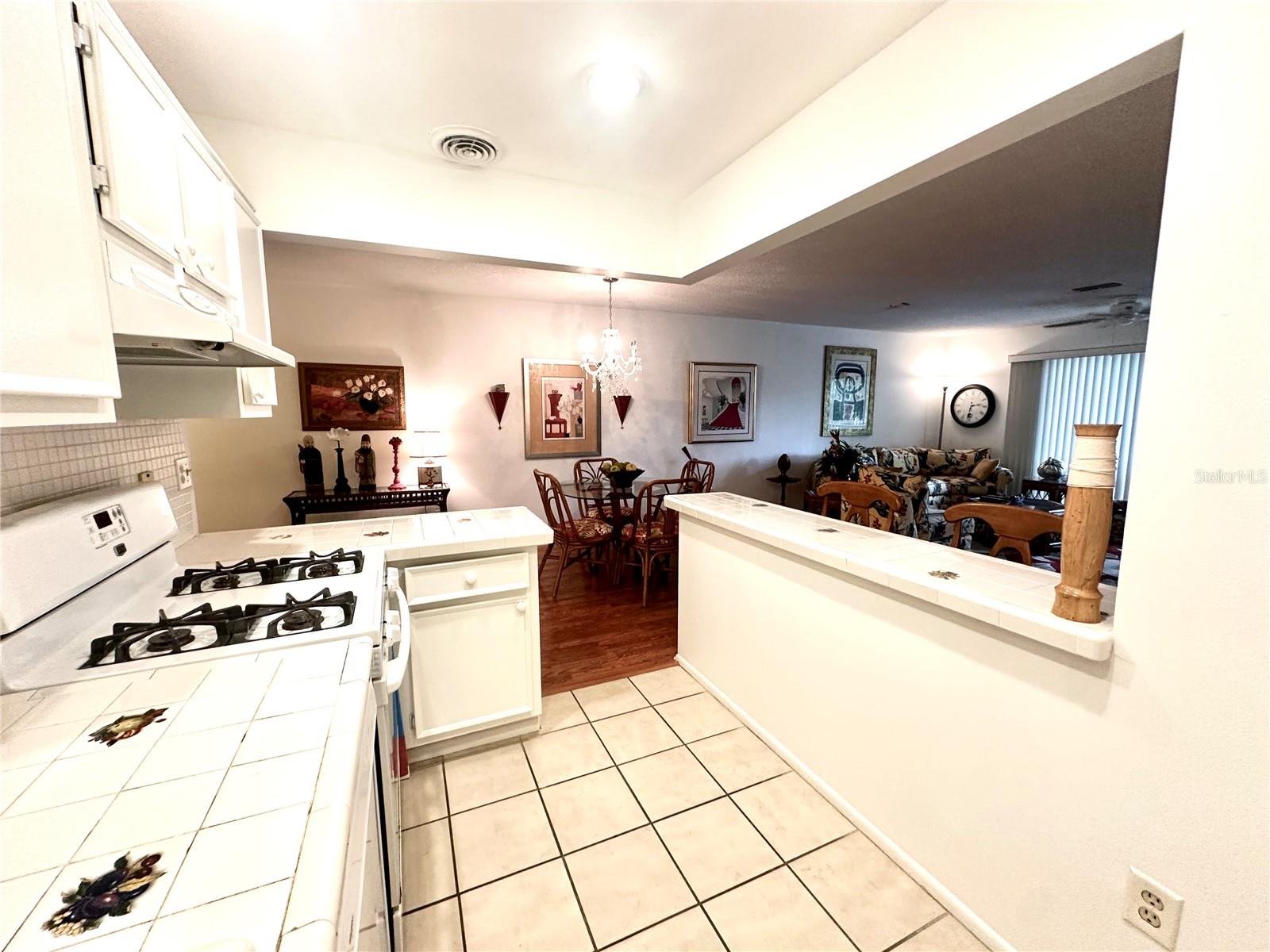 Image 12 of 25 For 5970 80th Street N 308