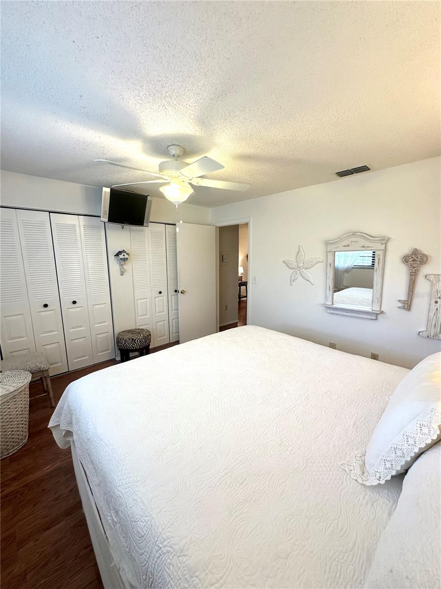Image 17 of 25 For 5970 80th Street N 308