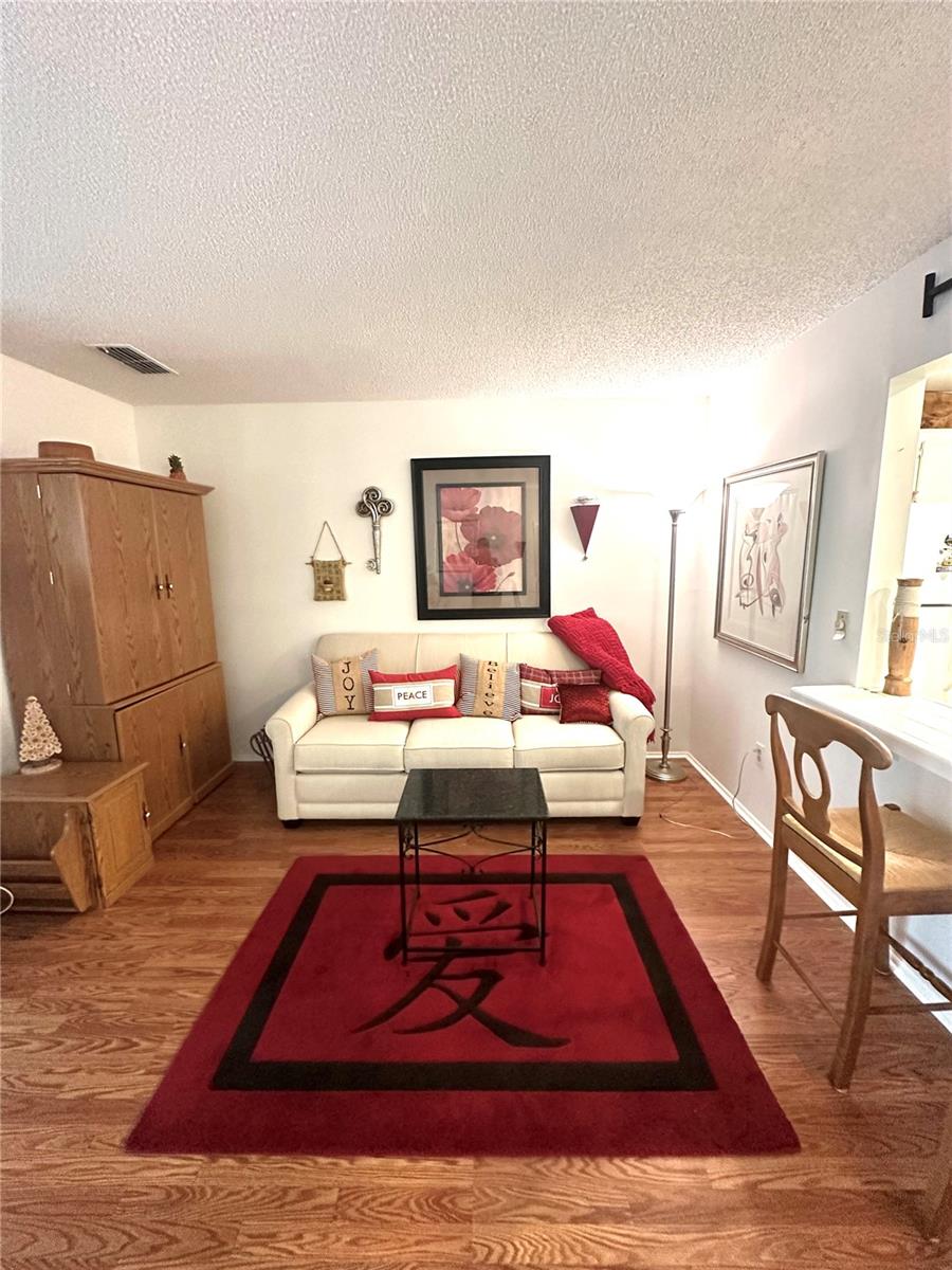 Image 5 of 25 For 5970 80th Street N 308