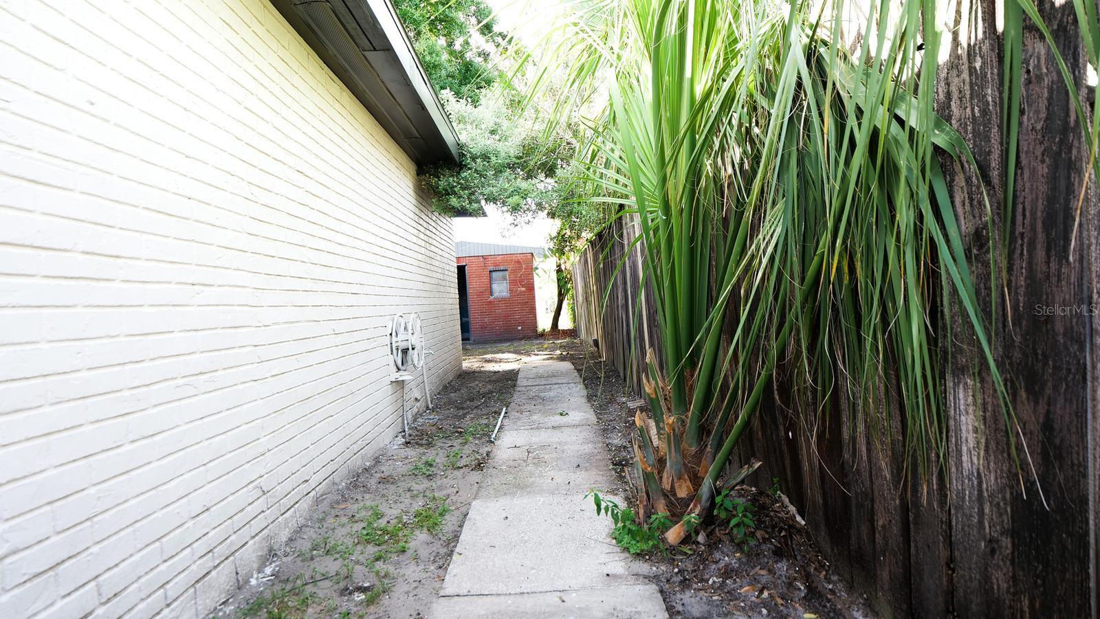 Image 29 of 45 For 4521 Minnehaha Street