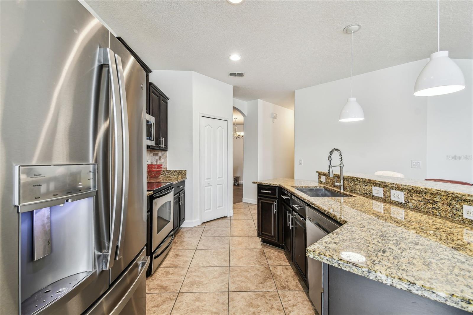 Image 17 of 89 For 9664 Orange Jasmine Way
