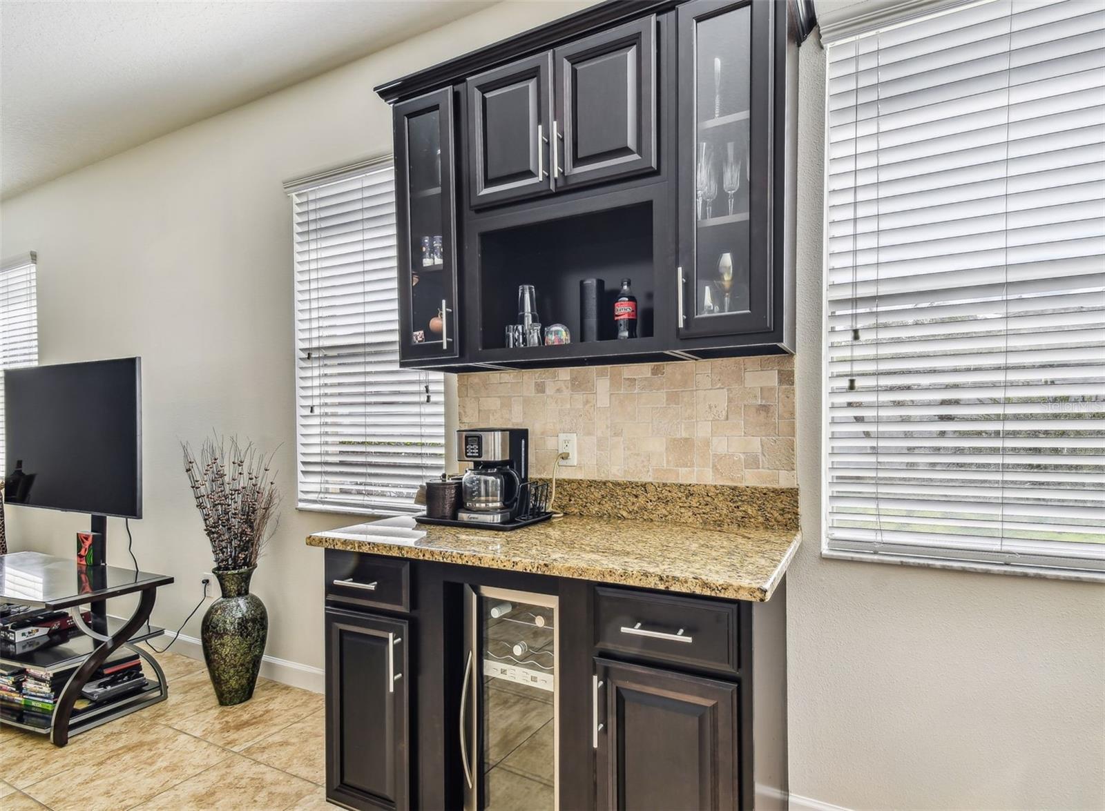 Image 21 of 89 For 9664 Orange Jasmine Way