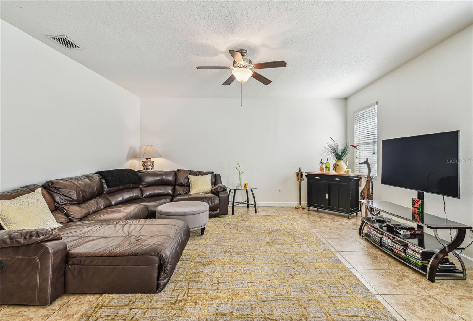 Image 23 of 89 For 9664 Orange Jasmine Way