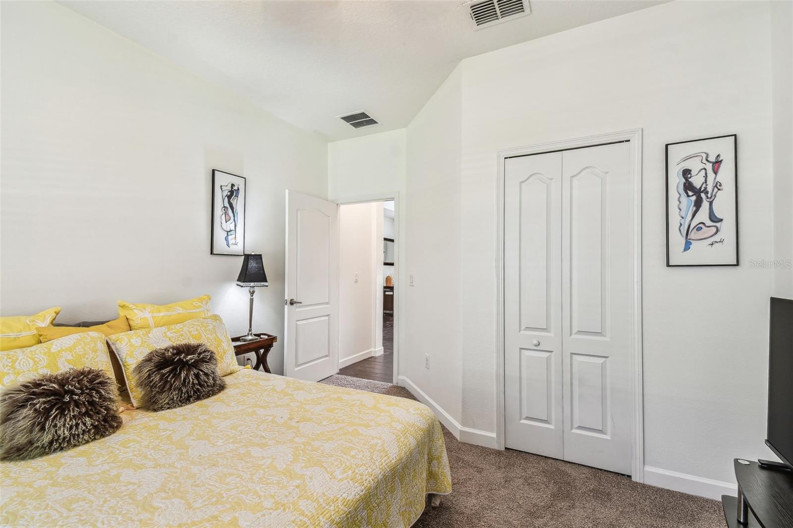Image 41 of 89 For 9664 Orange Jasmine Way