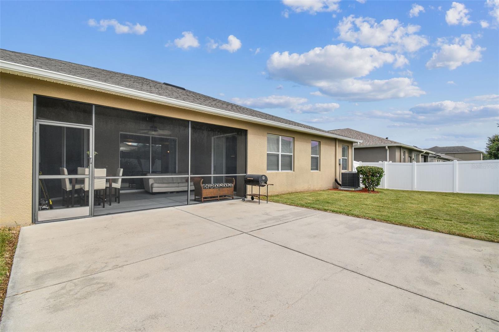 Image 62 of 89 For 9664 Orange Jasmine Way