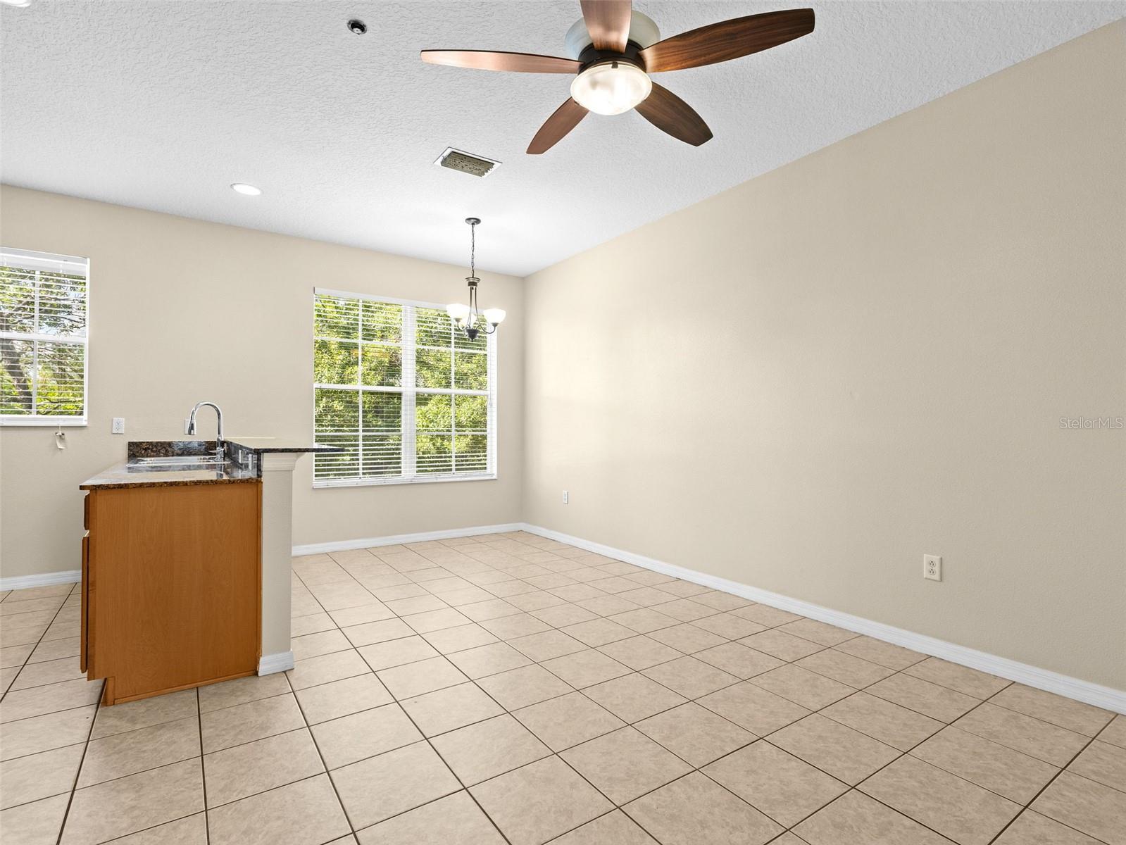 Image 17 of 40 For 2412 Middleton Grove Drive