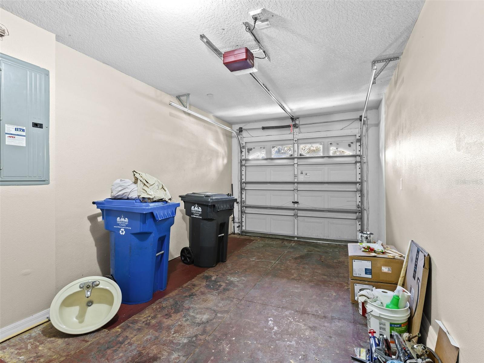 Image 5 of 40 For 2412 Middleton Grove Drive