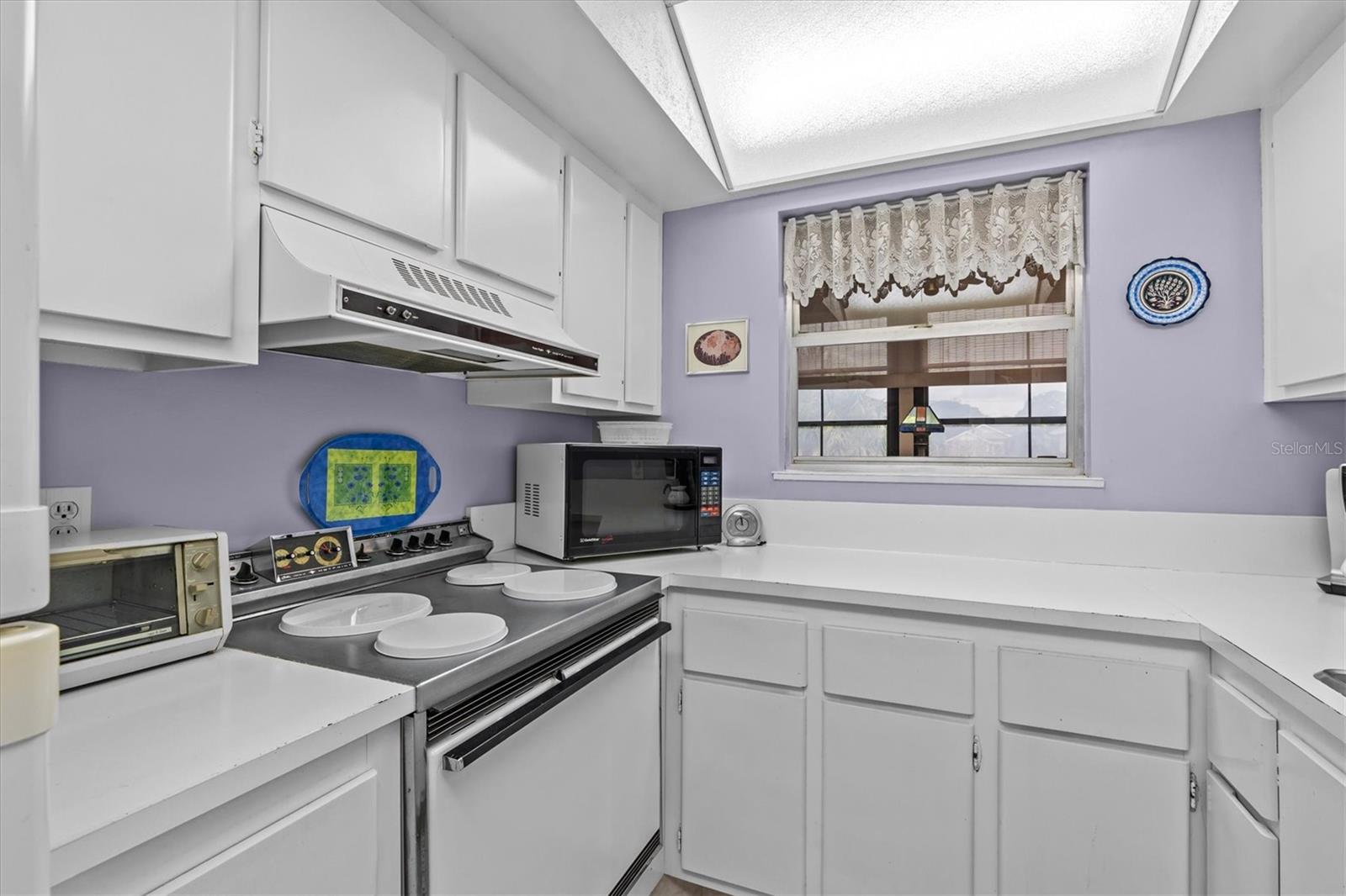Image 19 of 61 For 630 Windrush Bay Drive 630