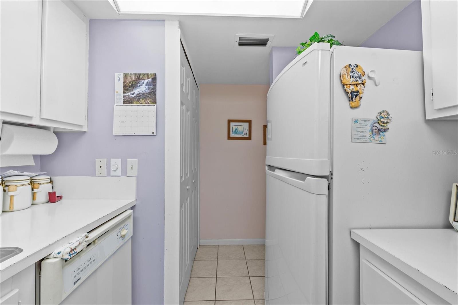 Image 20 of 61 For 630 Windrush Bay Drive 630