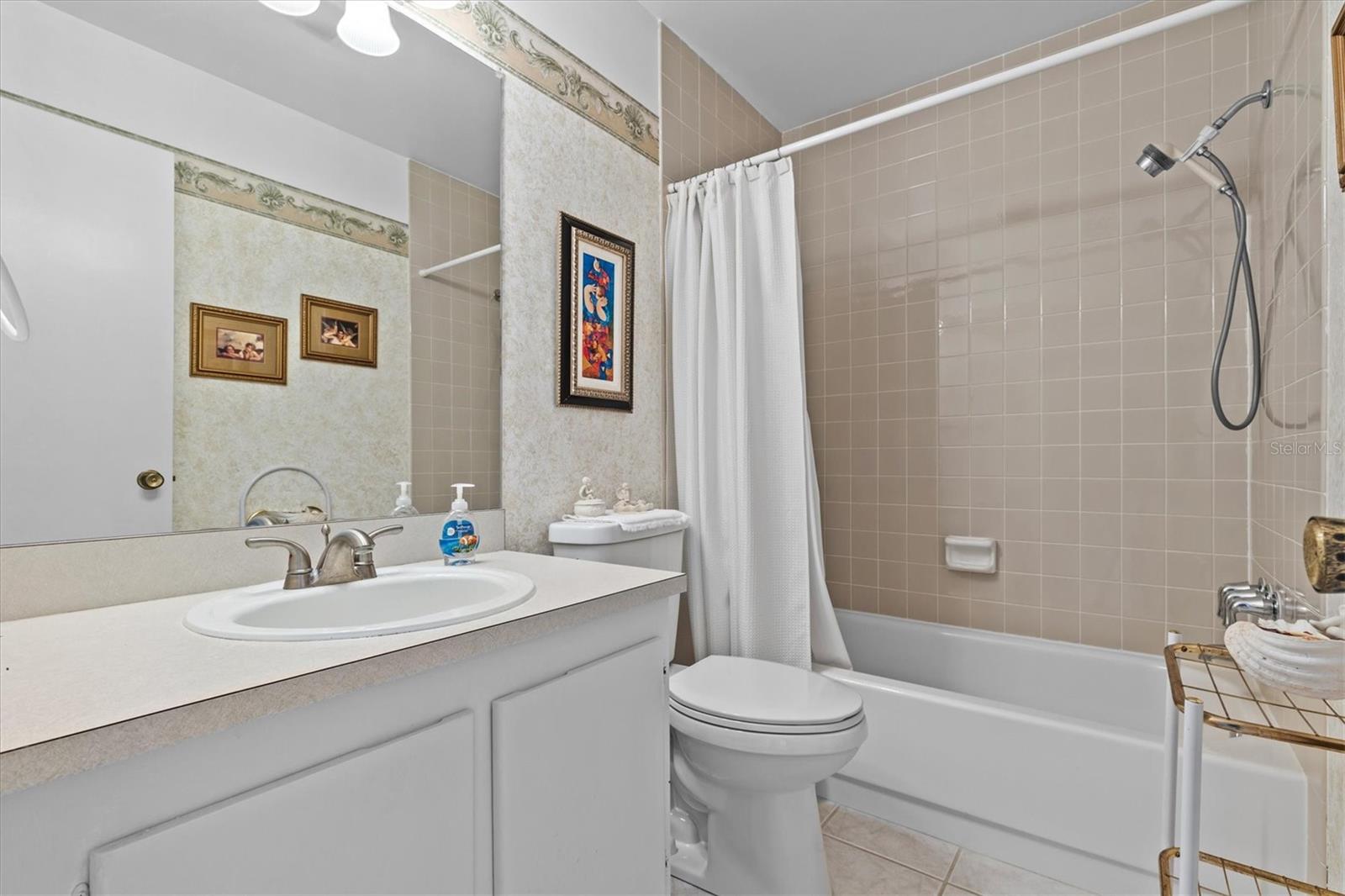 Image 26 of 61 For 630 Windrush Bay Drive 630