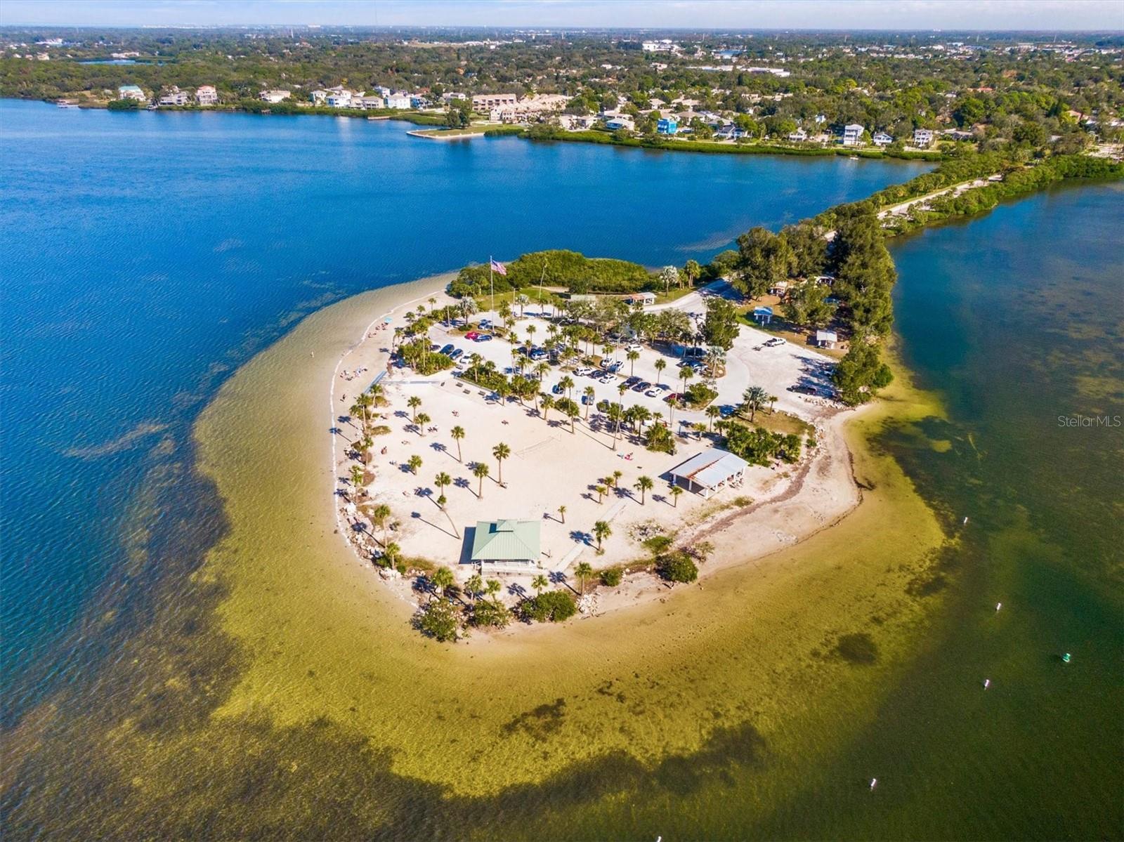 Image 55 of 61 For 630 Windrush Bay Drive 630