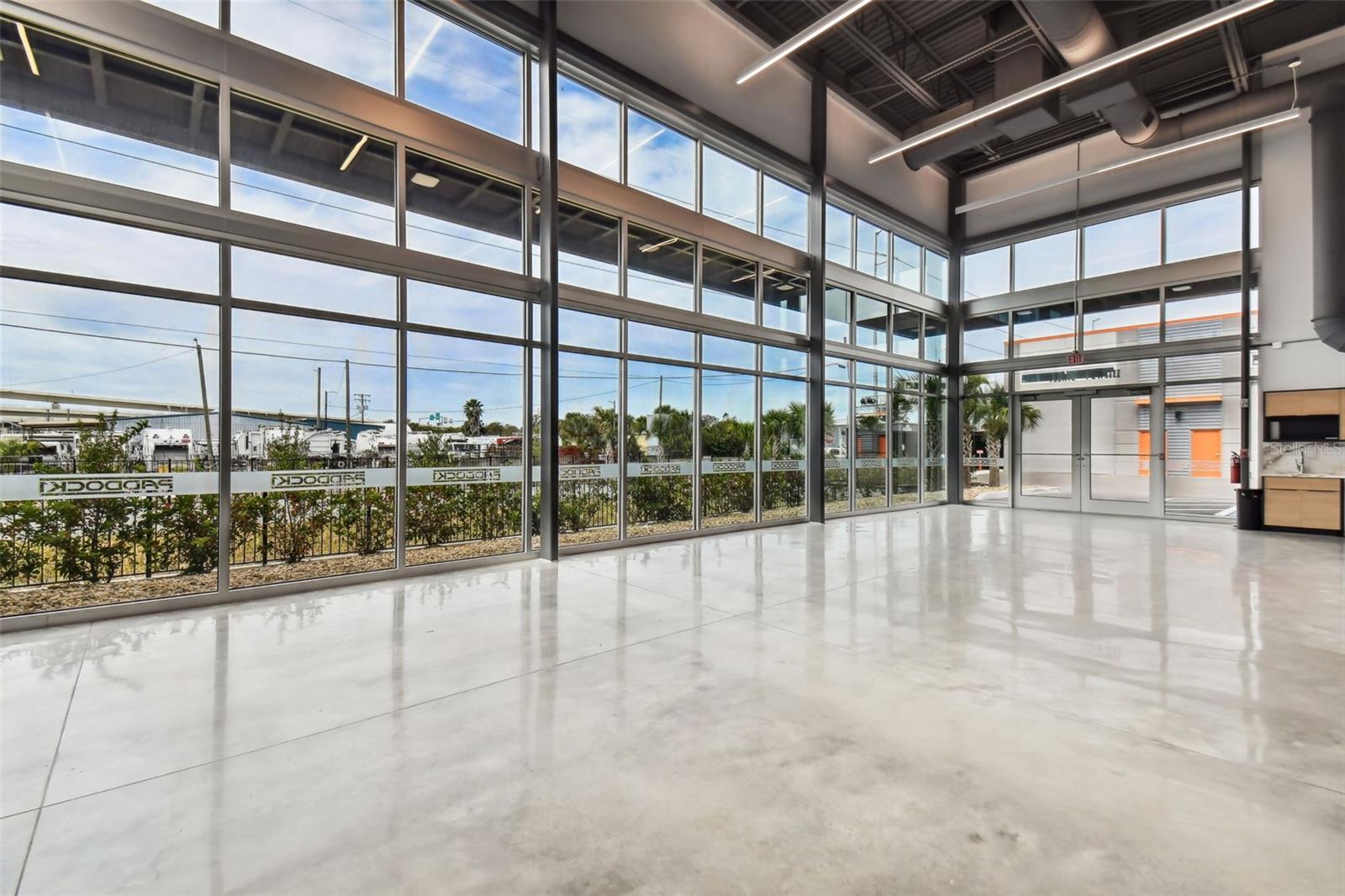Image 11 of 24 For 1111 34th Street 203