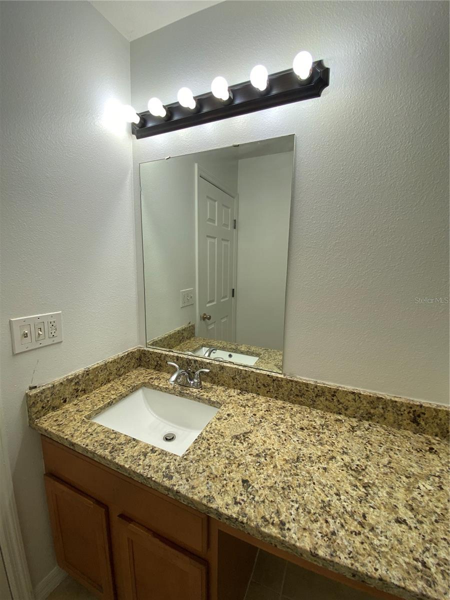 Image 18 of 34 For 4211 Winding River Way