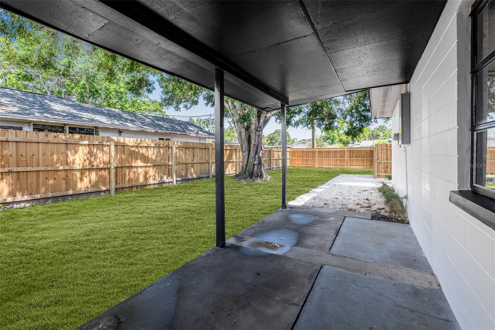 Image 22 of 27 For 5652 4th Avenue N