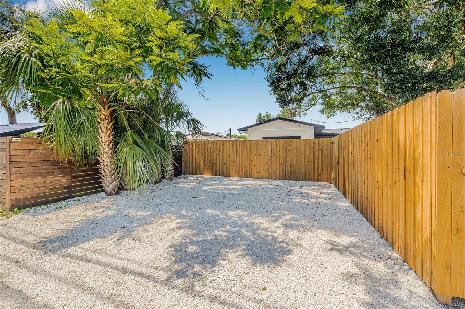 Image 27 of 27 For 5652 4th Avenue N