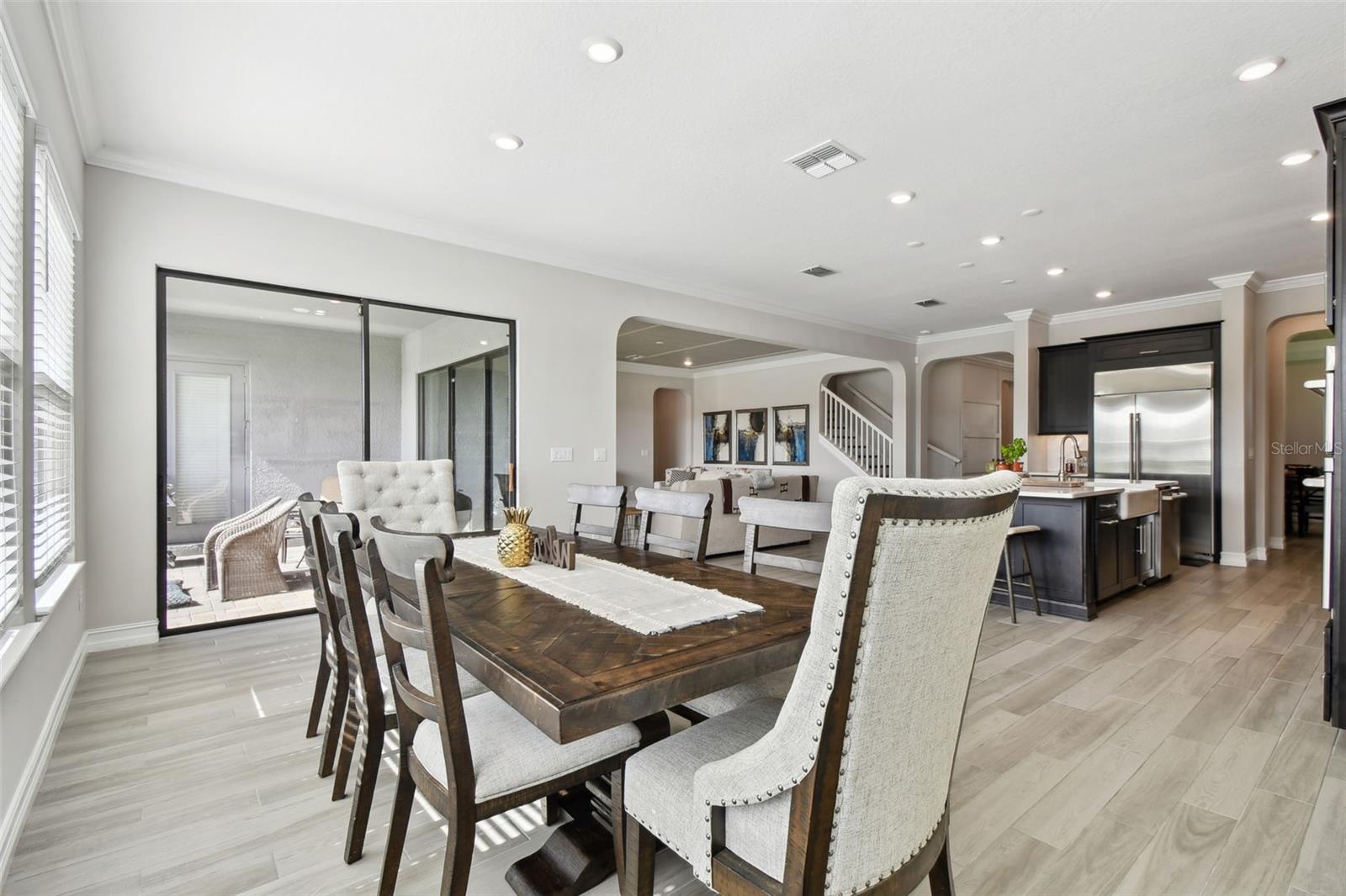 Listing photo id 14 for 6111 Marsh Trail Drive