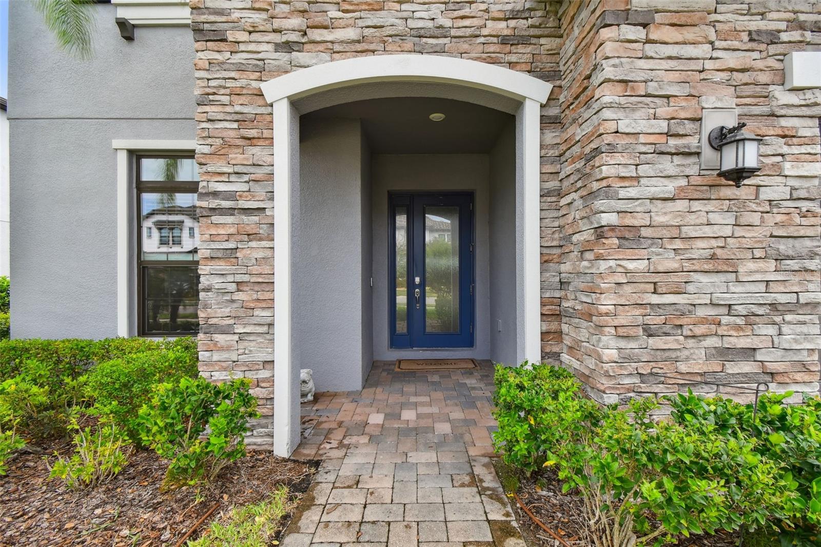 Listing photo id 2 for 6111 Marsh Trail Drive