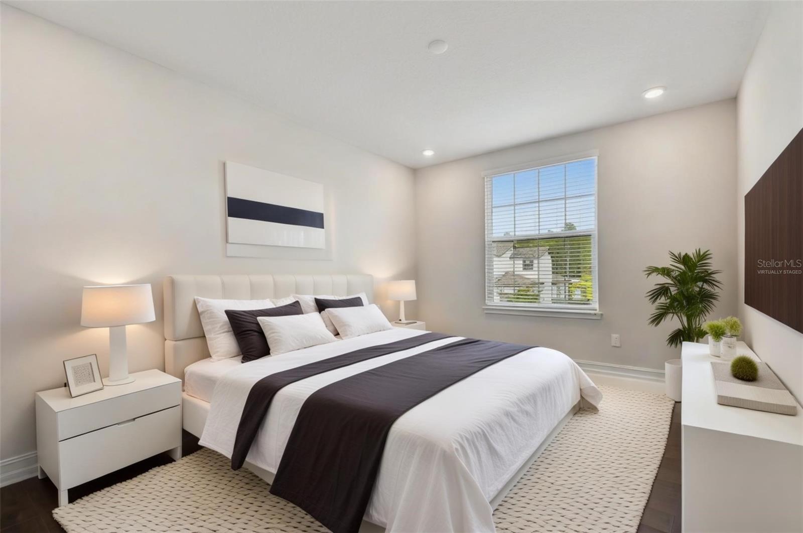 Listing photo id 42 for 6111 Marsh Trail Drive
