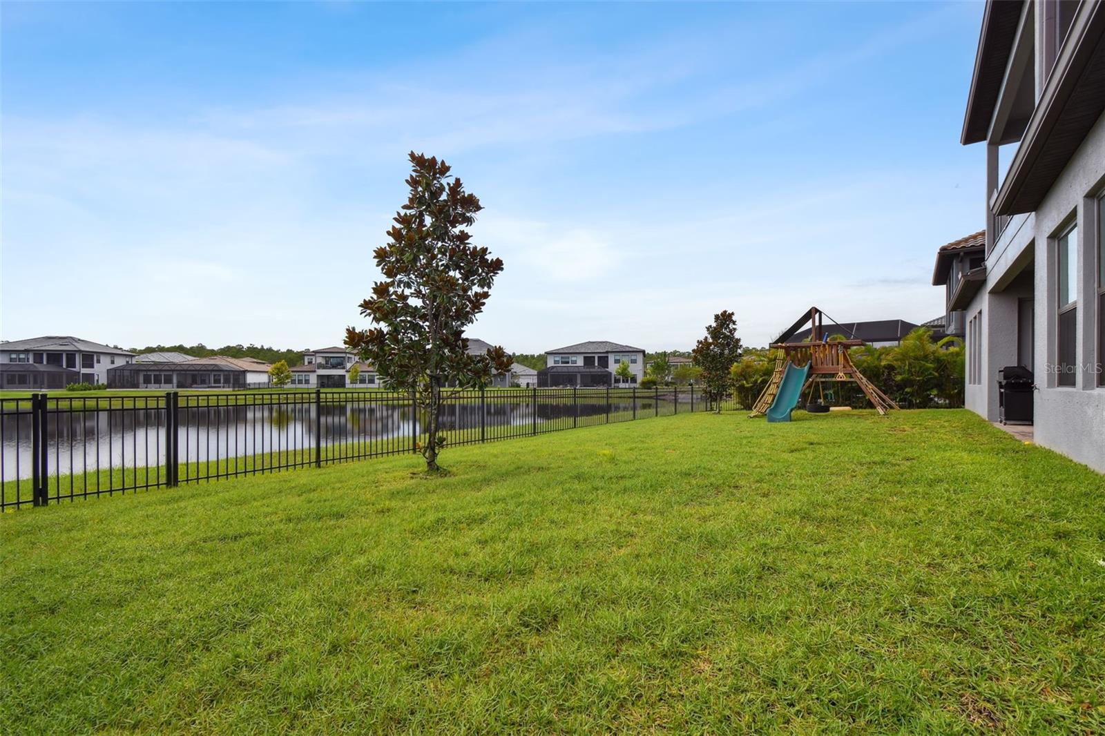 Listing photo id 61 for 6111 Marsh Trail Drive