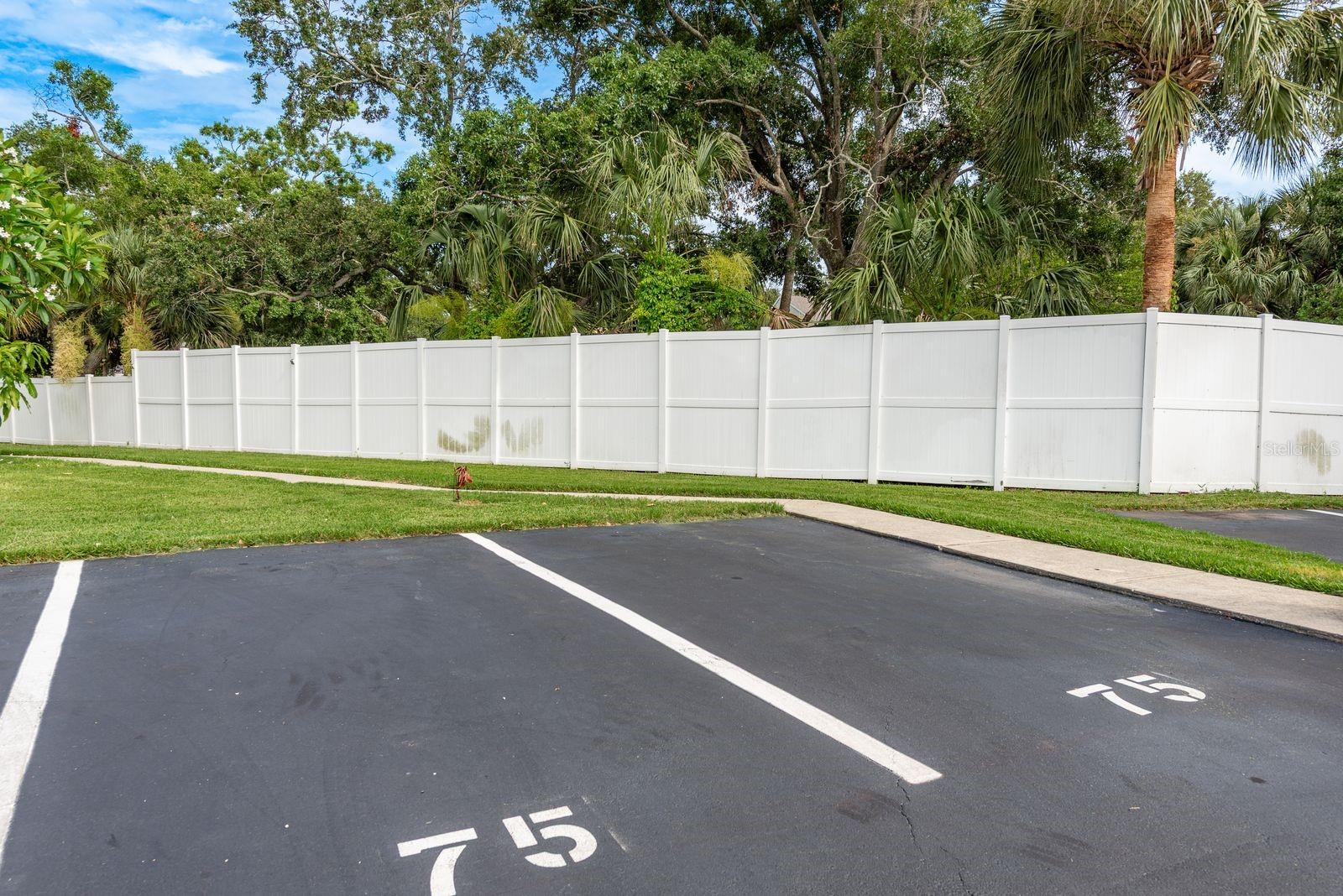 Image 5 of 49 For 75 Emerald Bay Drive