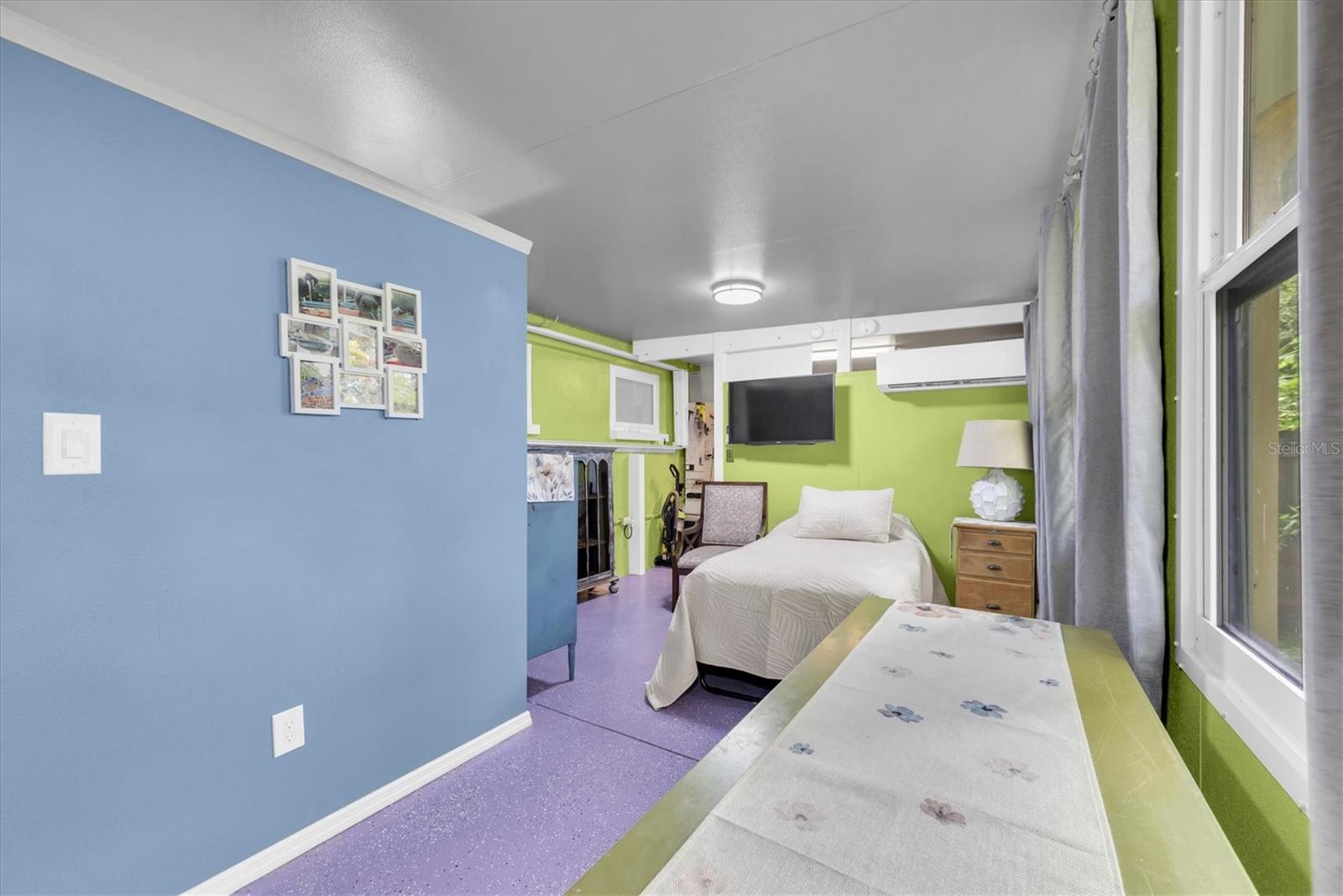 Image 26 of 37 For 155 6th Street Ne