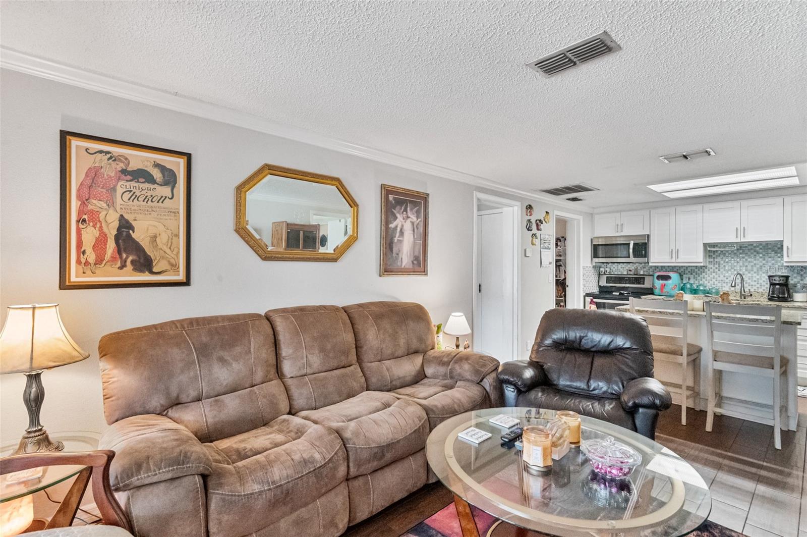 Image 15 of 32 For 37724 Alissa Drive