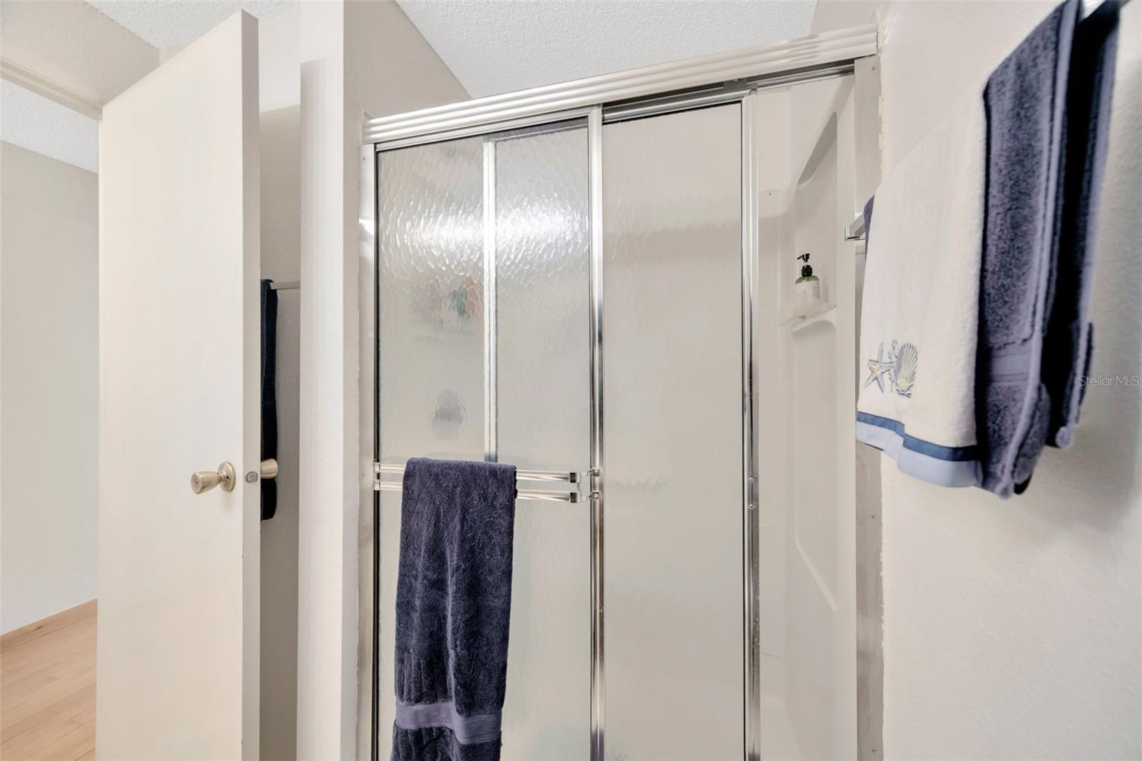 Image 18 of 61 For 3302 69th Street W