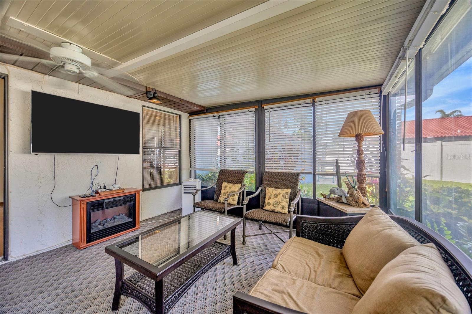 Image 41 of 61 For 3302 69th Street W