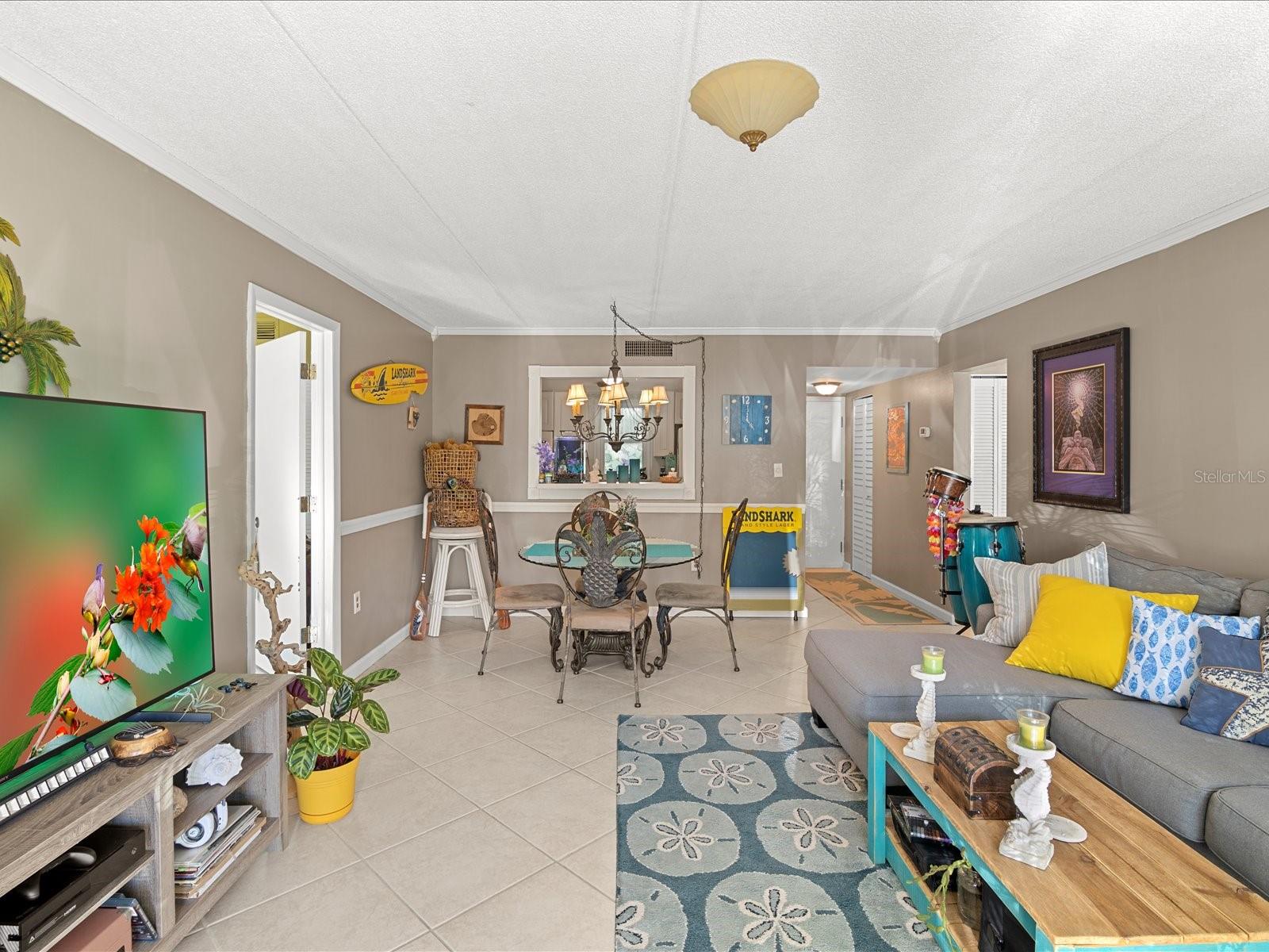 Image 14 of 63 For 464 Paula Drive 106