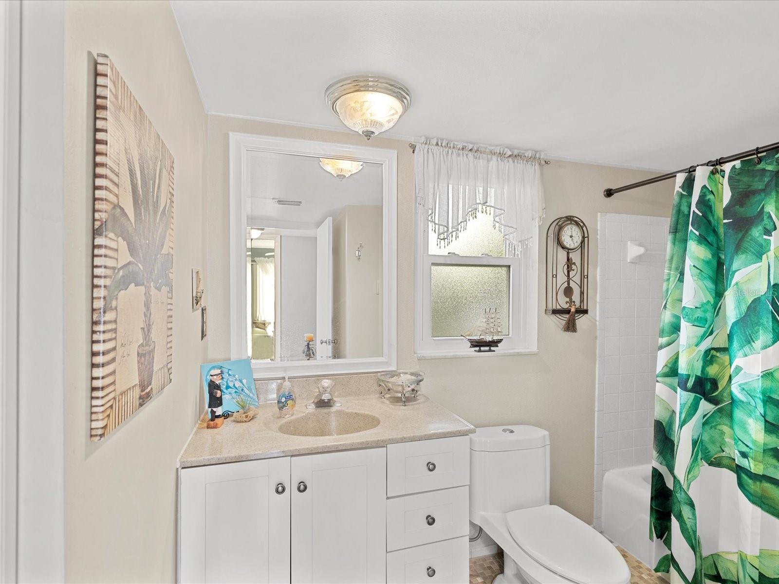 Image 21 of 63 For 464 Paula Drive 106