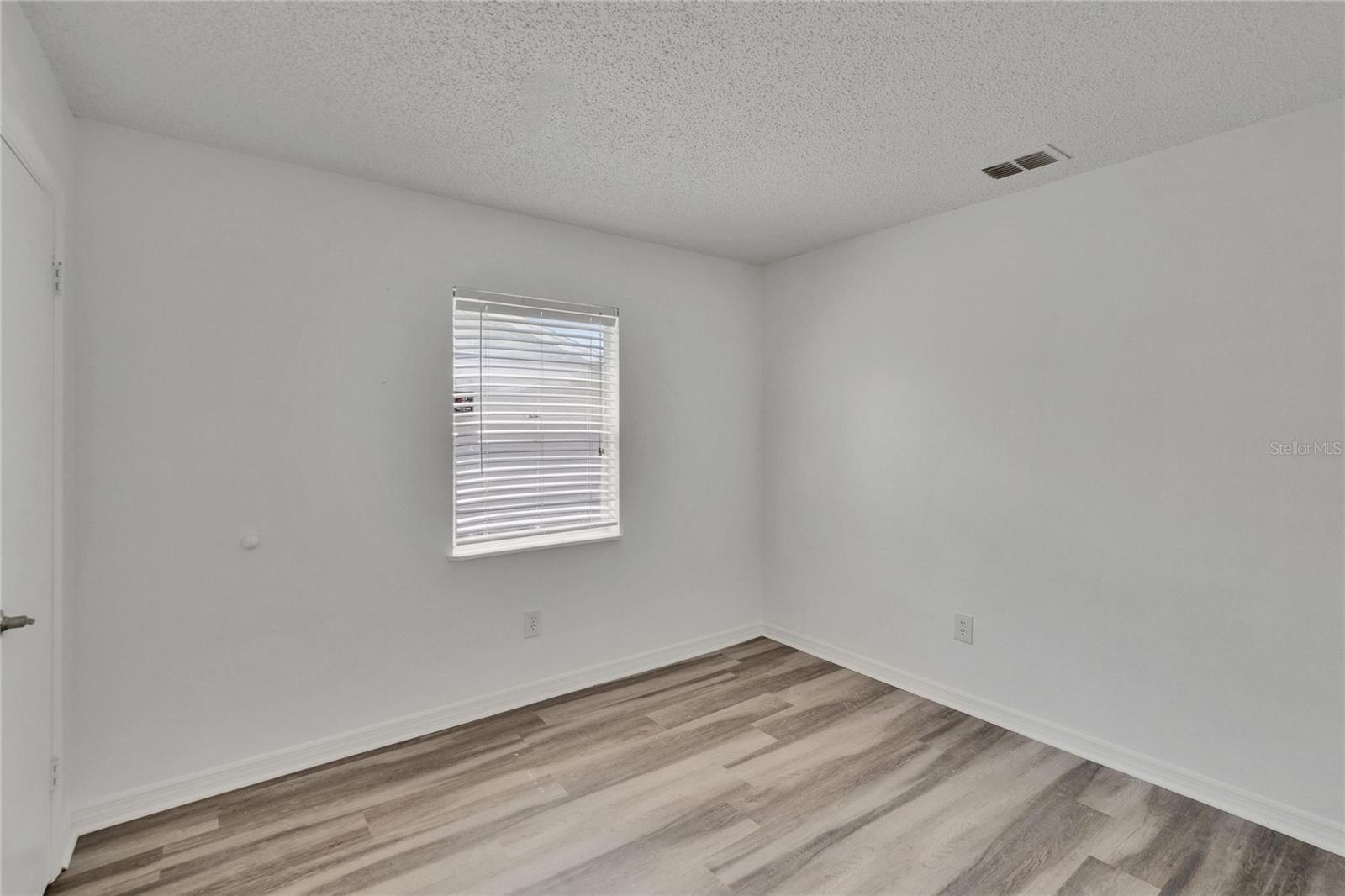 Image 22 of 25 For 6325 Quail Ridge Drive