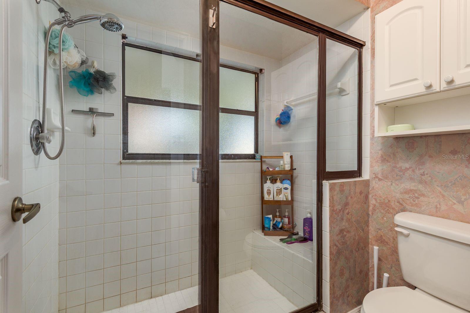 Image 26 of 48 For 13825 Leroux Drive