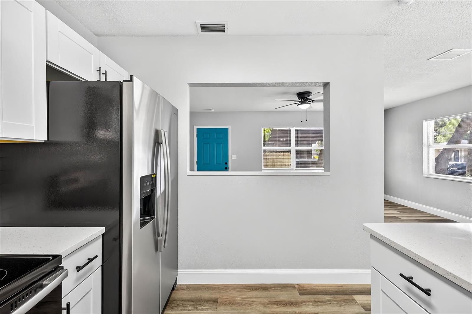 Image 10 of 29 For 722 16th Avenue Nw