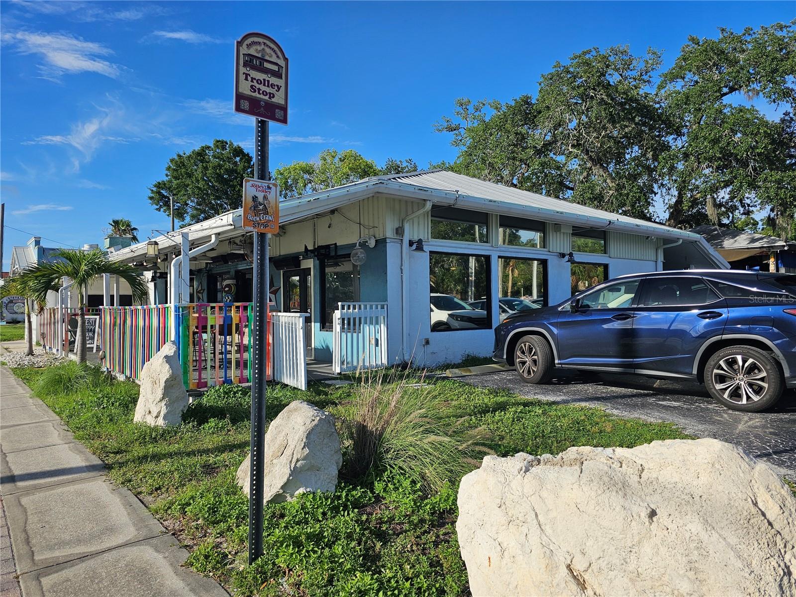 Image 3 of 19 For 606 Pinellas Avenue