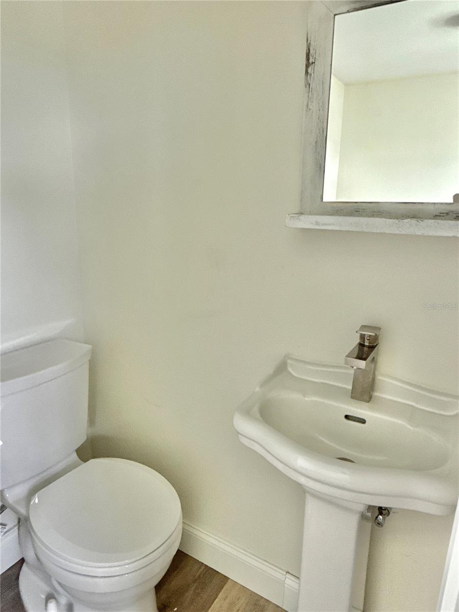 Listing photo id 14 for 7109 Mount Georgetown Drive Ne 575