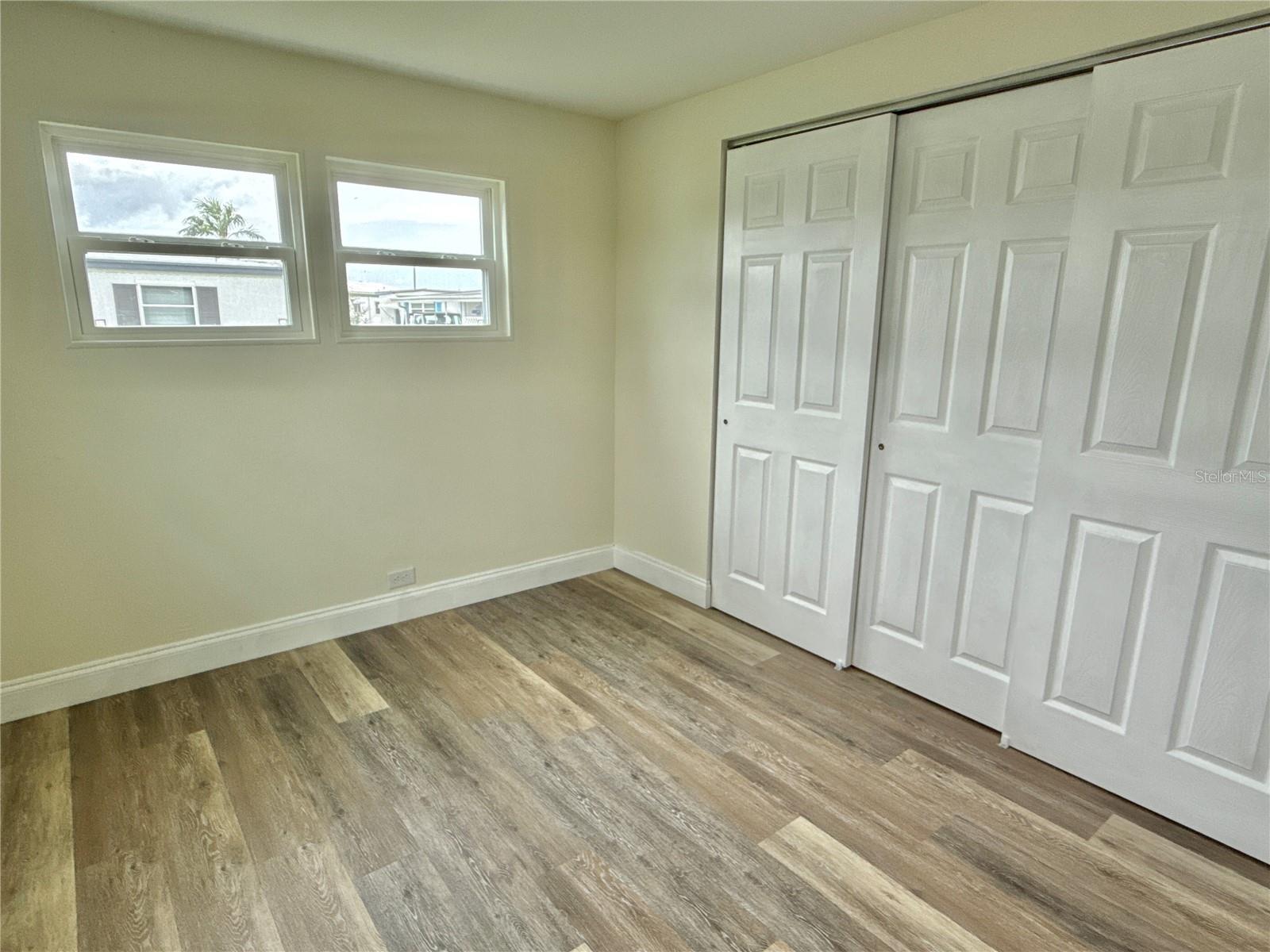 Listing photo id 7 for 7109 Mount Georgetown Drive Ne 575