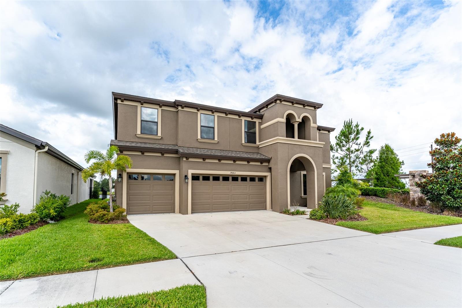 Image 2 of 60 For 14403 Woodland Spur Dr