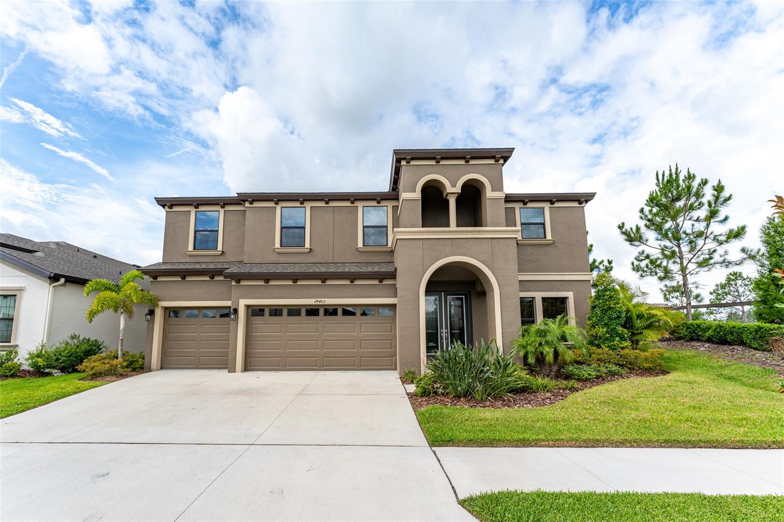Image 7 of 60 For 14403 Woodland Spur Dr