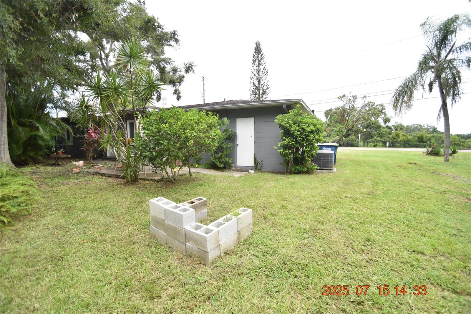 Image 30 of 32 For 1301 Druid Road E
