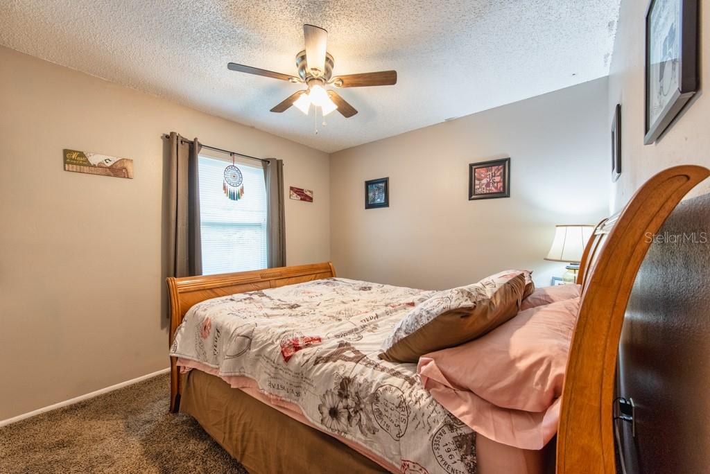 Listing photo id 16 for 3132 Muir Street