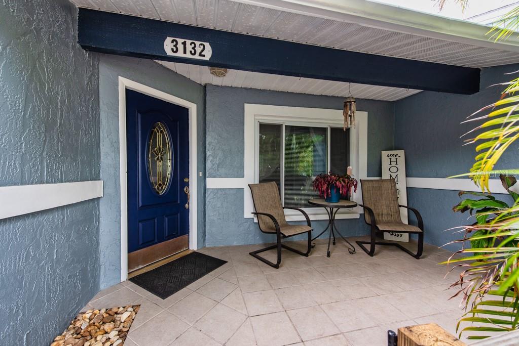 Listing photo id 0 for 3132 Muir Street