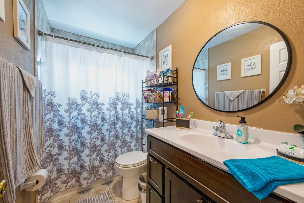Listing photo id 20 for 3132 Muir Street