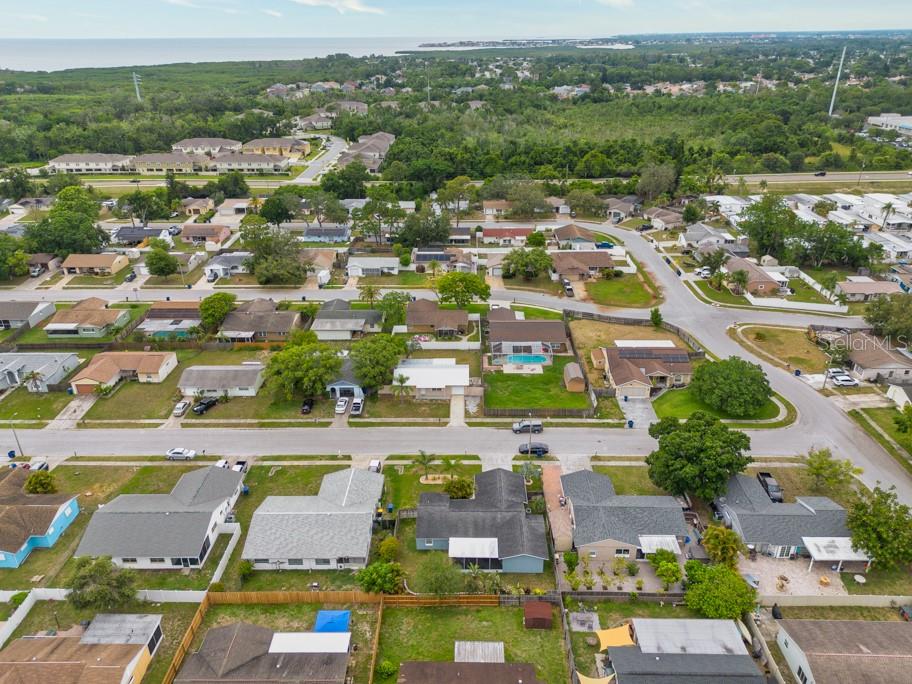 Listing photo id 31 for 3132 Muir Street