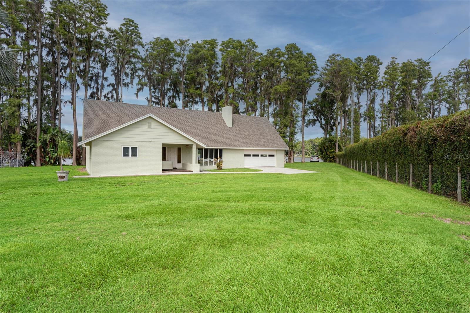 Details for 19410 Us 41 Highway, LUTZ, FL 33548