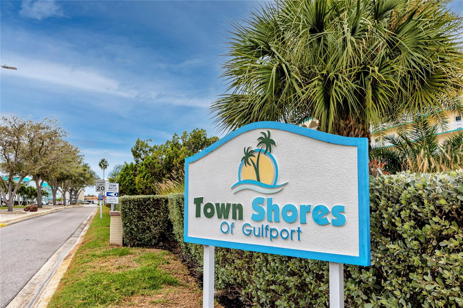 Image 35 of 63 For 5925 Shore Boulevard S 503