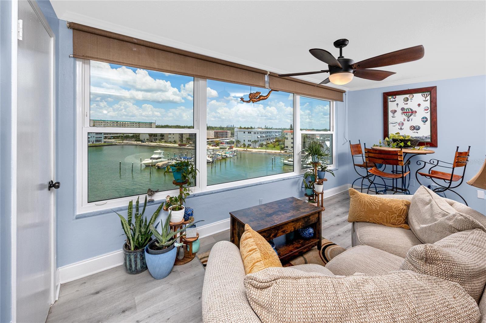 Image 5 of 63 For 5925 Shore Boulevard S 503