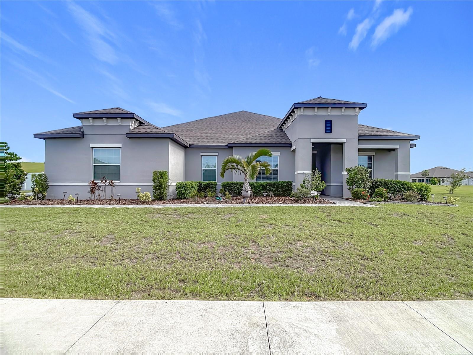 Details for 10328 Crestview Heights Avenue, THONOTOSASSA, FL 33592