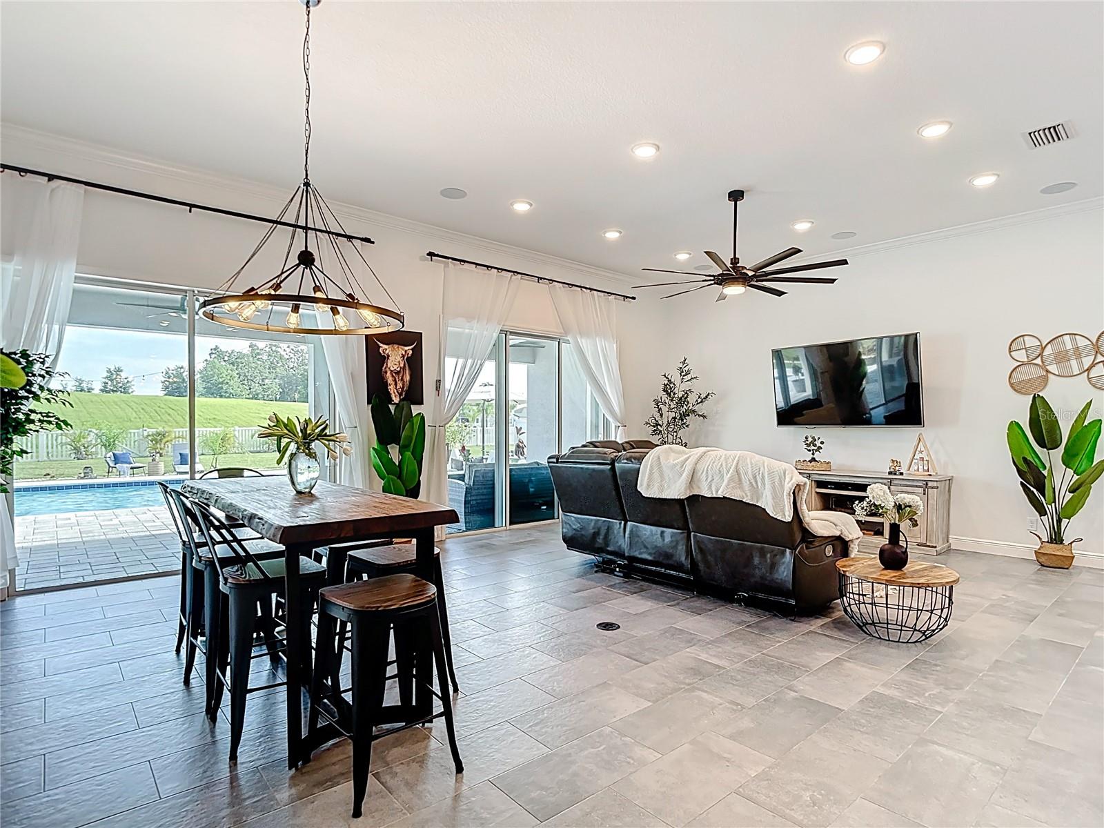 Image 30 of 77 For 10328 Crestview Heights Avenue