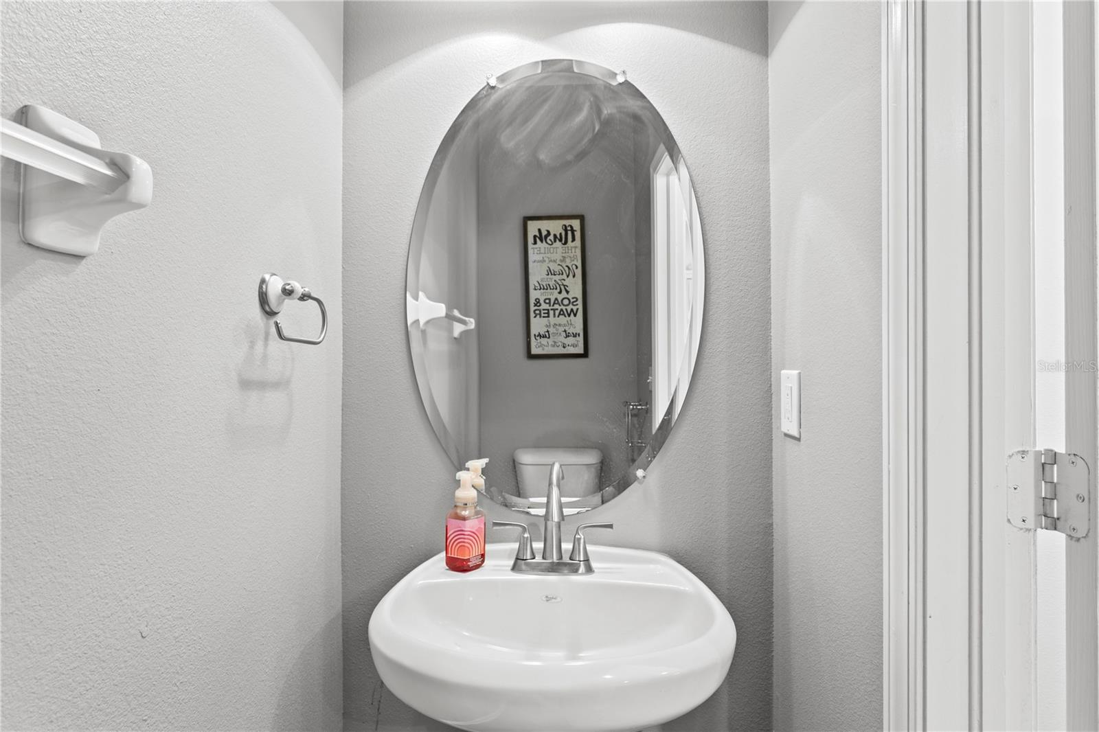 Image 19 of 40 For 4715 Barnstead Drive